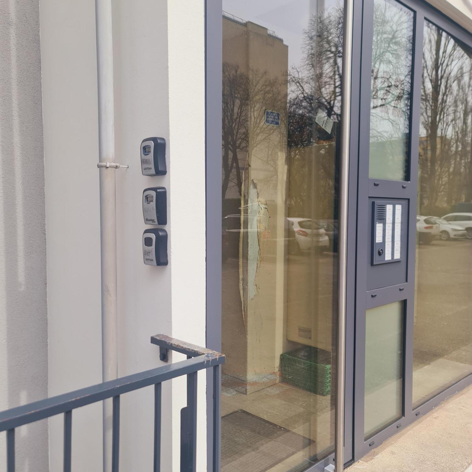 Studio Kaan Avec Terasse 5Mn Basel Airport Saint-Louis  Zewnętrze zdjęcie